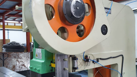 cnc punching machine