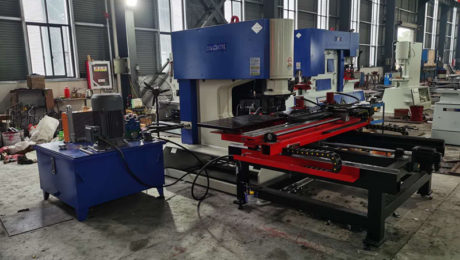 cnc ironworker feeder