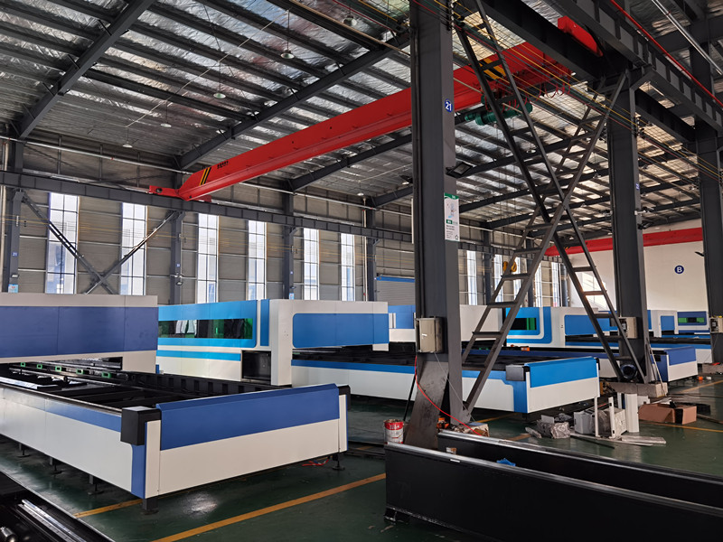 Ma'anshan Prima CNC Machinery Co., Ltd. 4000W Laser Cutting Machine