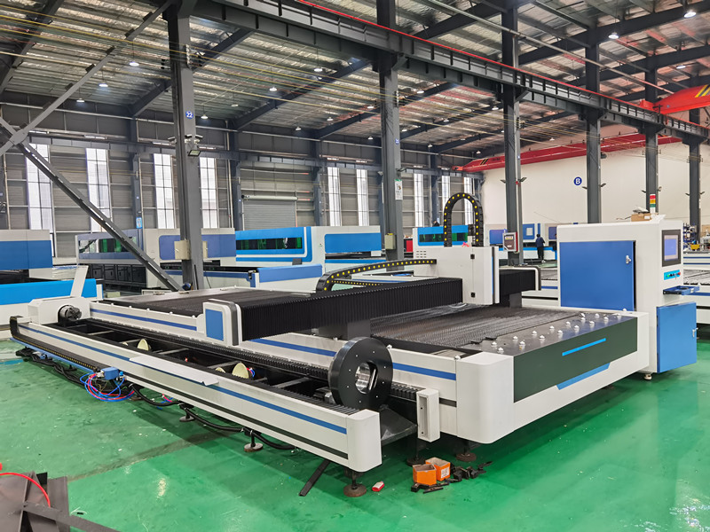 4kw pipe and sheet metal fiber laser cutting machine 4000w with 6m pipe